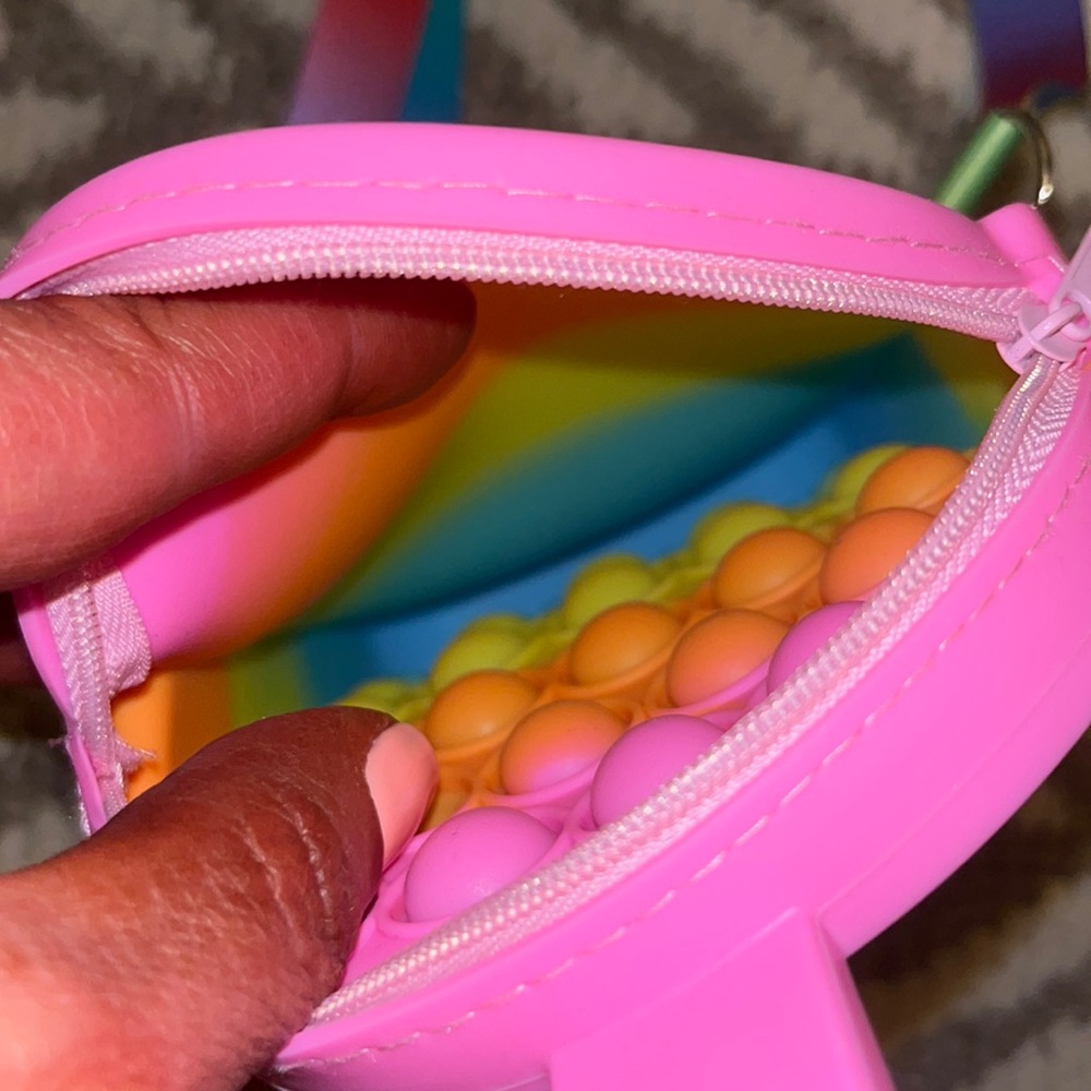 💞🌈 POP-IT BAG🌈💞 - Picture 3 of 4